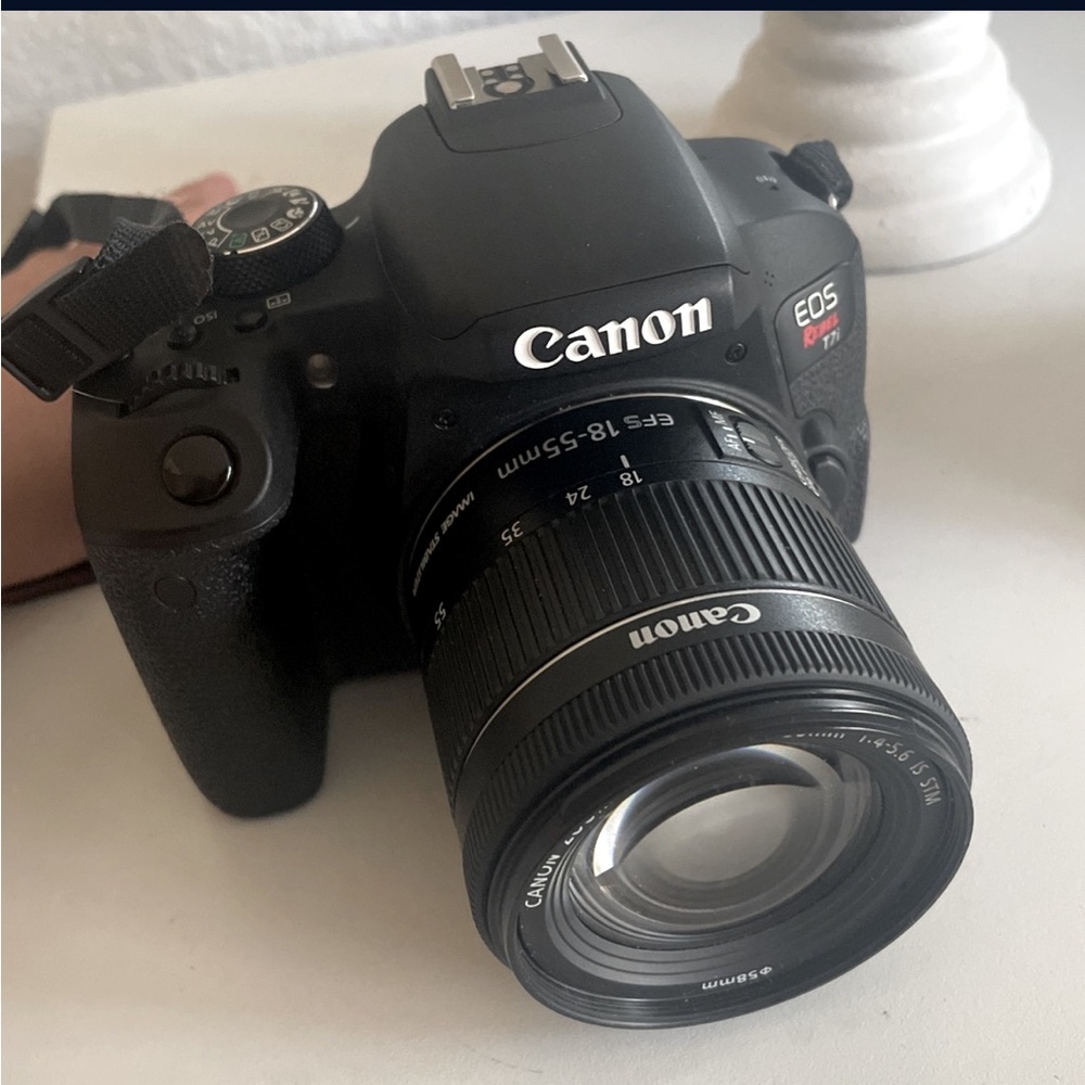Canon T7i Rebel